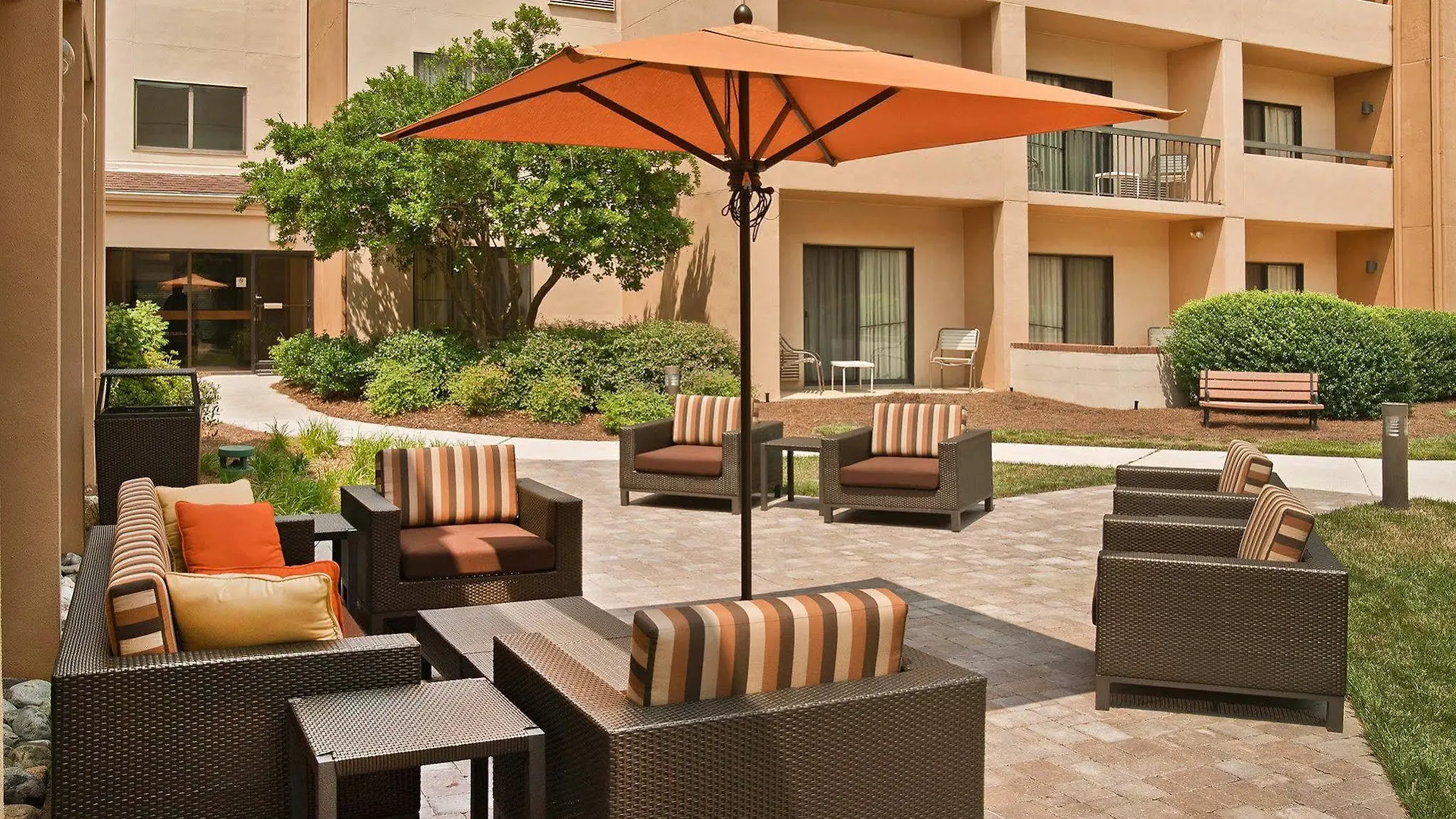 Courtyard Charlotte Southpark Hotel 3*,  United States