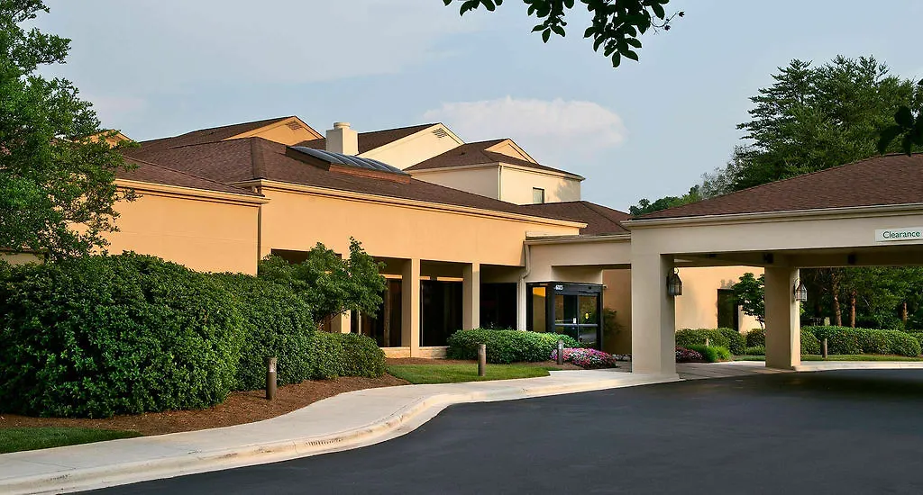 Courtyard Charlotte Southpark Hotel